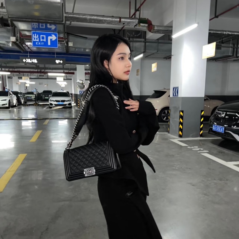 CHANEL 黑銀Leboy中號肩背斜背鏈條包25*14*7 98新配件塵袋-0