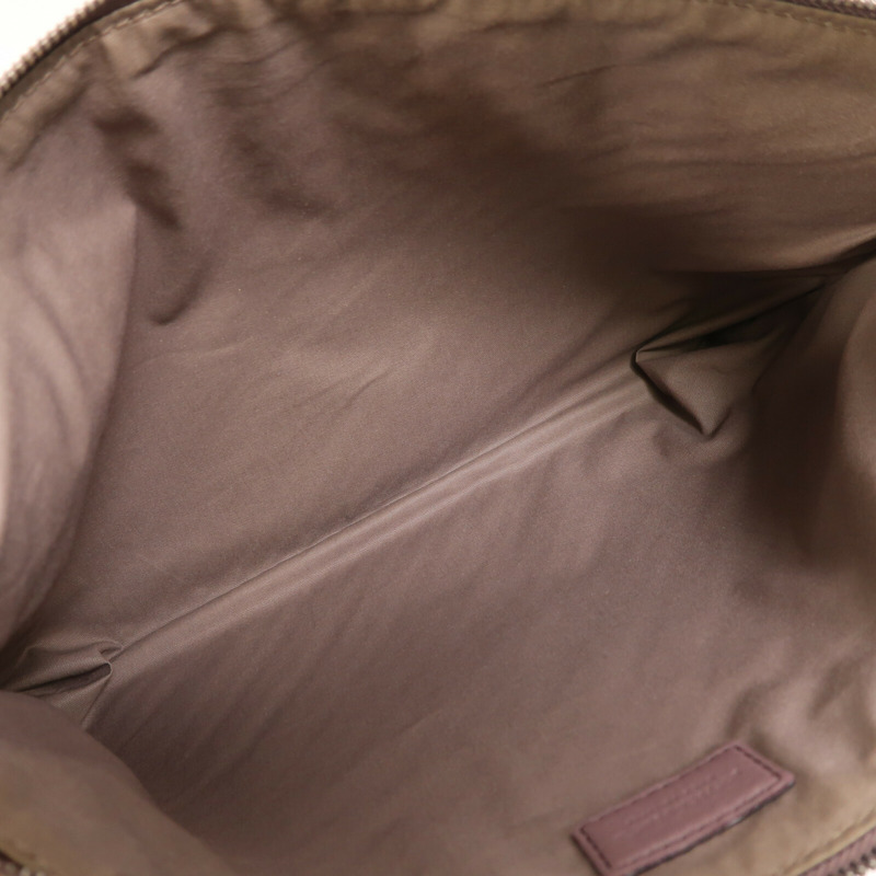 BOTTEGA VENETA 牛皮皮革Intrecciato Clutch手拿包-10