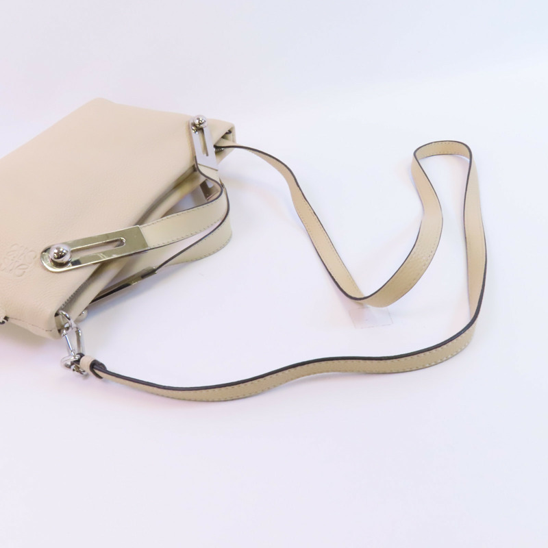 LOEWE 牛皮皮革Missy銀扣手挽肩背兩用袋-4