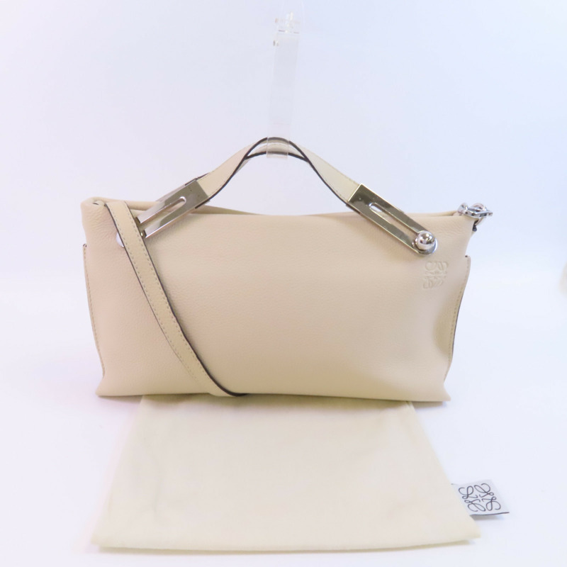 LOEWE 牛皮皮革Missy銀扣手挽肩背兩用袋-15