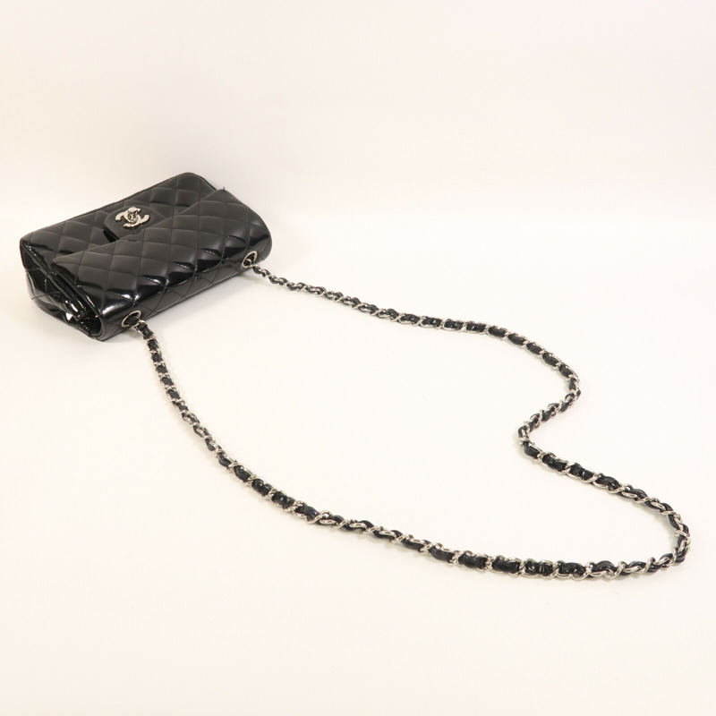 CHANEL 漆皮皮革Mini Classic 20銀扣鏈帶肩背袋-8
