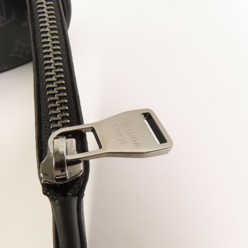 LOUIS VUITTON Monogram Eclipse Bum Bag銀扣手挽肩背兩用袋-6