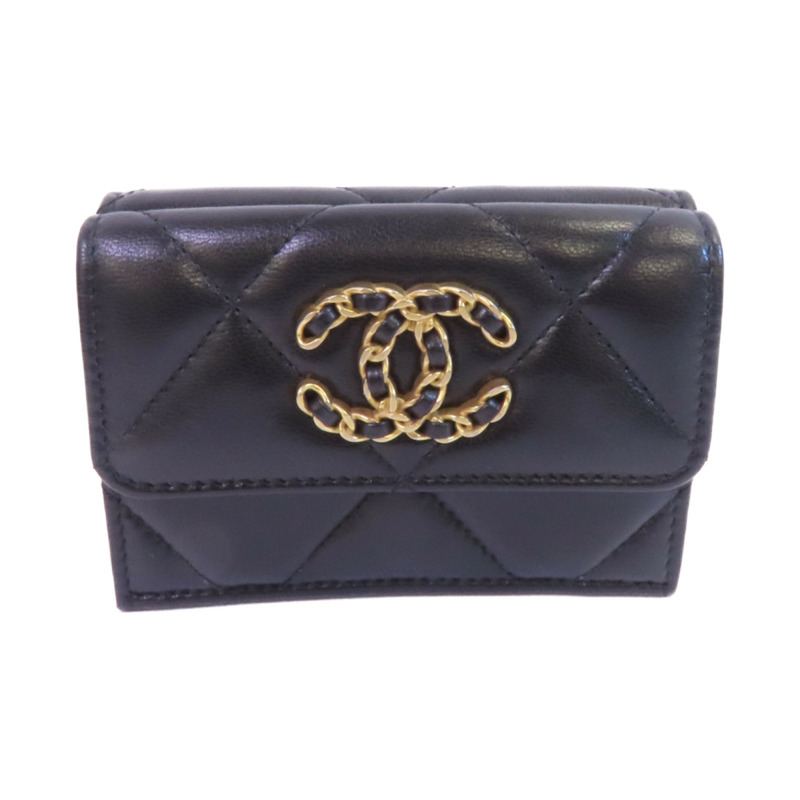 CHANEL 羊皮皮革C19 Wallet金扣錢包-0