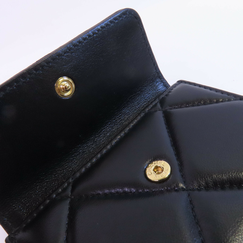 CHANEL 羊皮皮革C19 Wallet金扣錢包-4