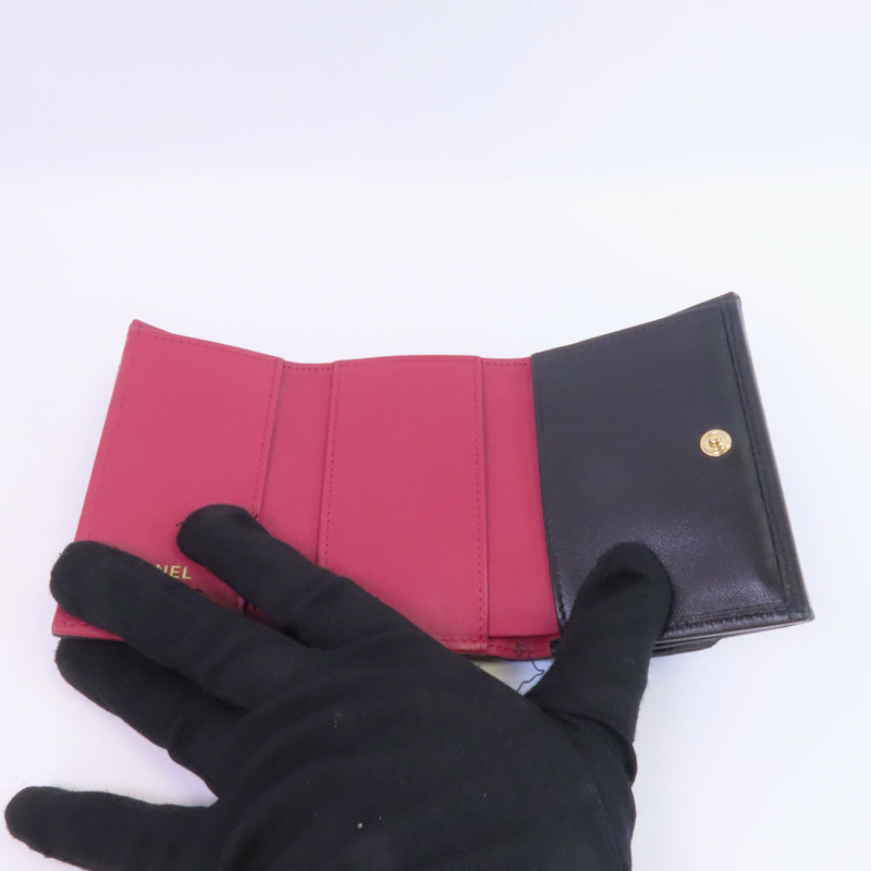 CHANEL 羊皮皮革C19 Wallet金扣錢包-6