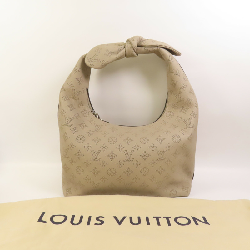 LOUIS VUITTON Monogram Mahina Why Knot MM肩背袋-8
