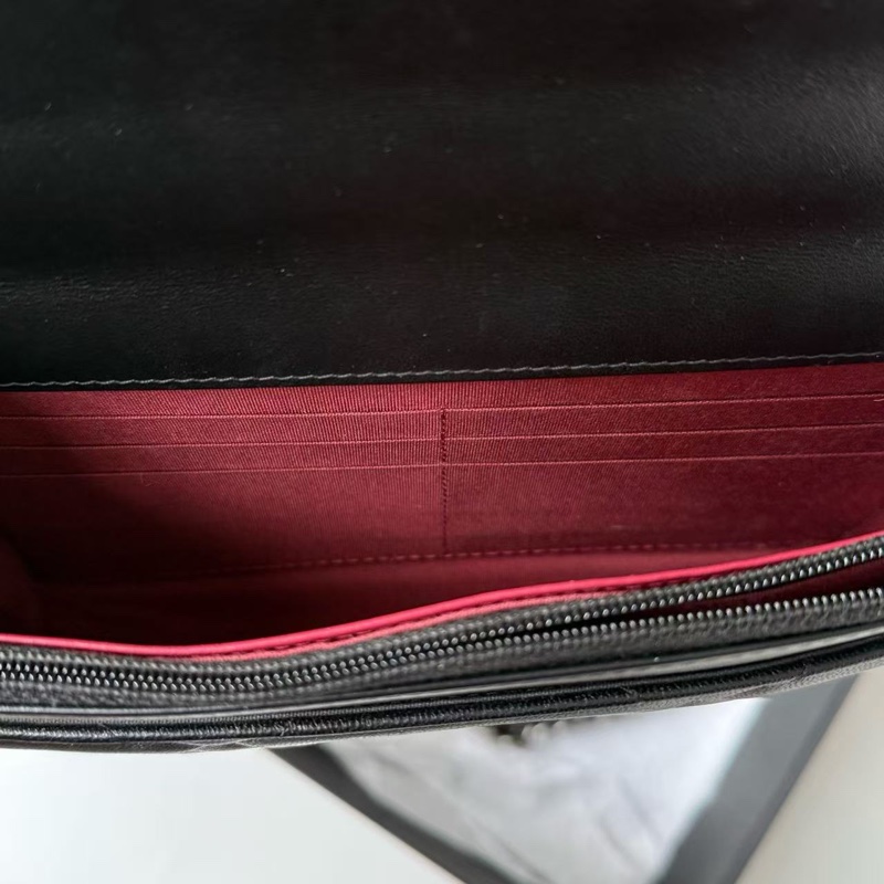 全新閒置 大全配🈶購證❤️ 香奈兒 #19bag #woc #黑金 #黑色-8