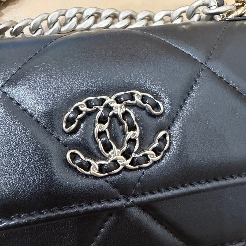 全配🈶購證 芯片款❤️ 香奈兒 #19bag #woc #黑銀 #mini-11