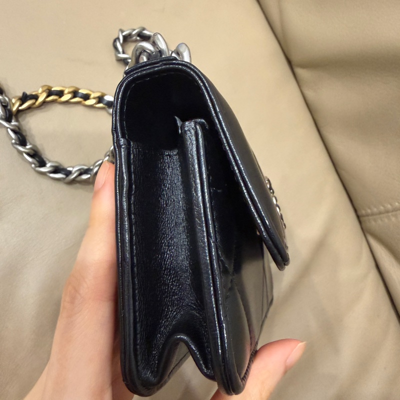 全配🈶購證 芯片款❤️ 香奈兒 #19bag #woc #黑銀 #mini-12