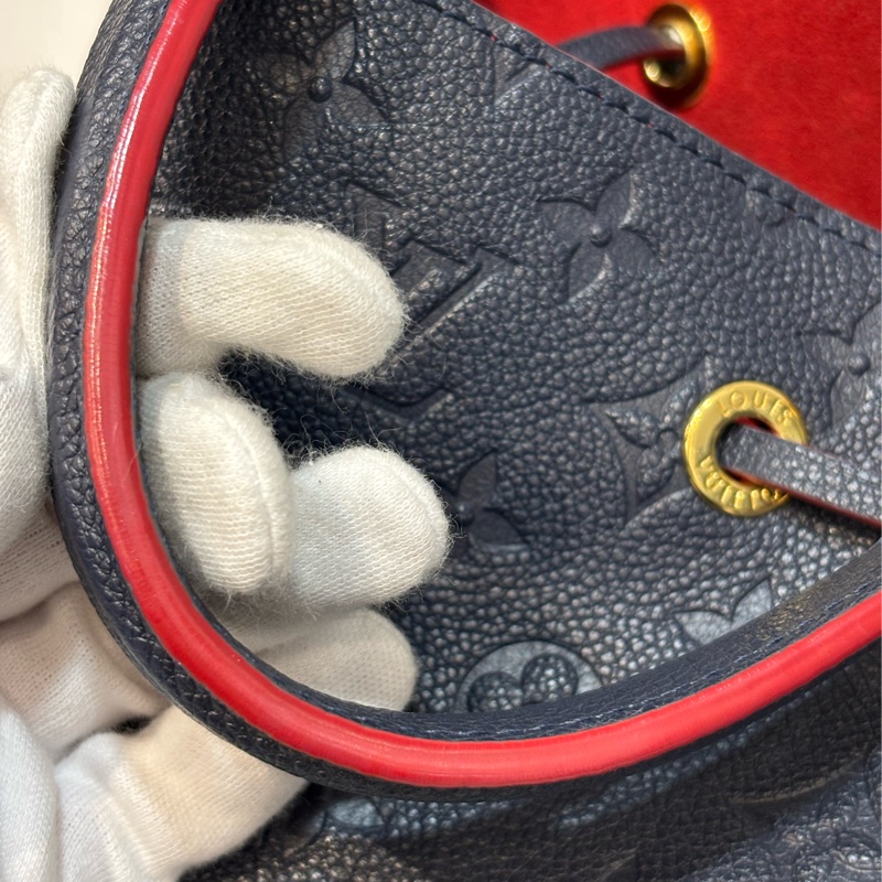 LV M45306 MM Nano Noé 荔枝皮 海軍藍 紅 雙色 水桶包 肩背包 側背包 斜背包 兩用包-25