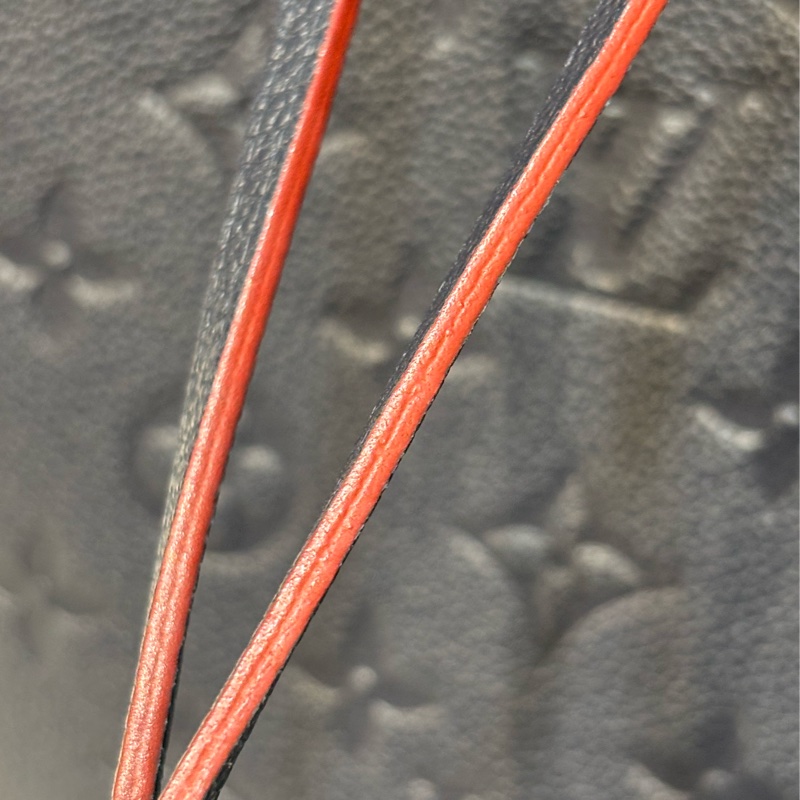 LV M45306 MM Nano Noé 荔枝皮 海軍藍 紅 雙色 水桶包 肩背包 側背包 斜背包 兩用包-51