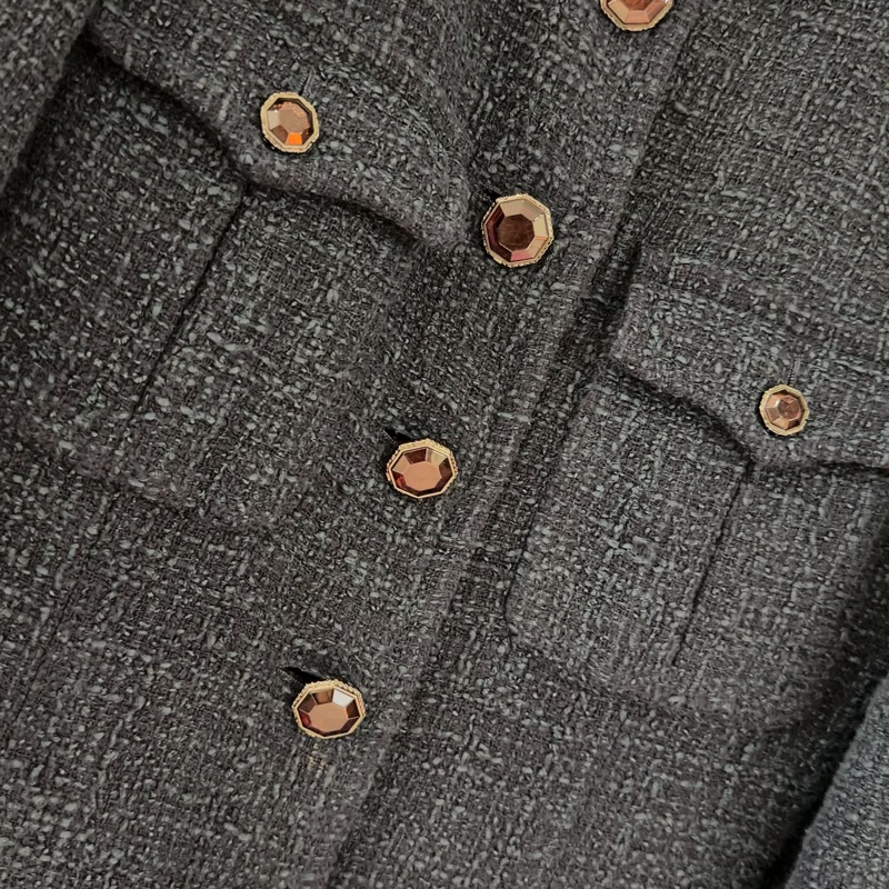 Chanel tweed四口袋外套®️寶石釦奢華高級圓領毛呢 💎💥💥-7