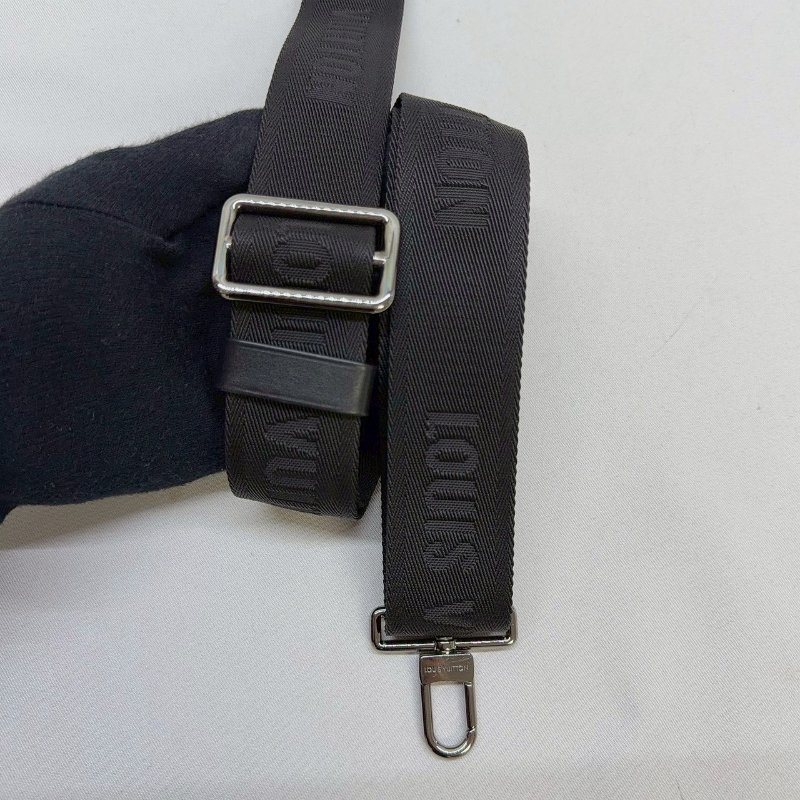 LV Gaston二合一斜背包-6