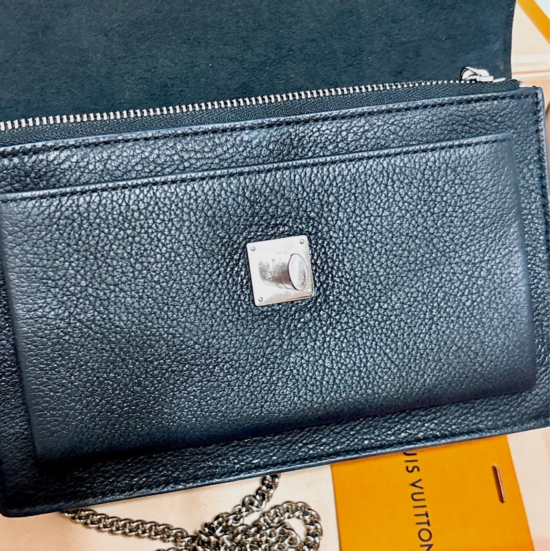 Louis Vuitton Pochette My Lockme LV鏈包  黑 Lockme 鏈條手拿包-5