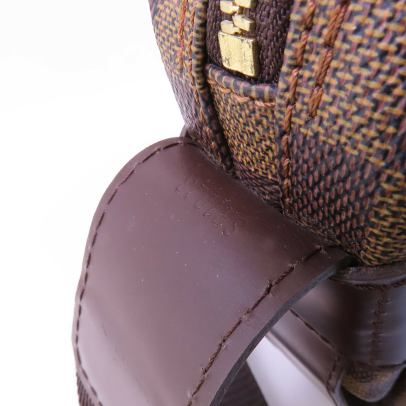 LOUIS VUITTON Damier Naviglio金扣肩背袋-21