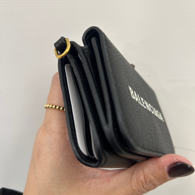 Balenciaga 黑牛皮前釦零錢袋後三折三卡短夾-3