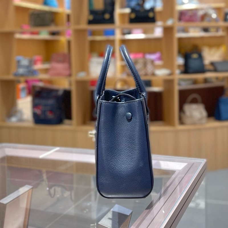 Chanel香奈儿 mini executive 藏蓝色牛皮tote-3