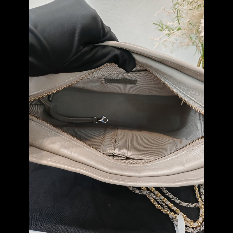 Chanel Gabrielle medium 
Grey-10