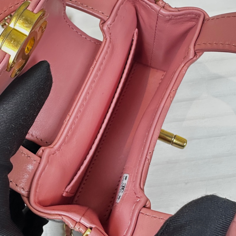 香奈兒/ Chanel Mini Kelly 粉色金扣鏈條斜背包12.5x4x8cm-6