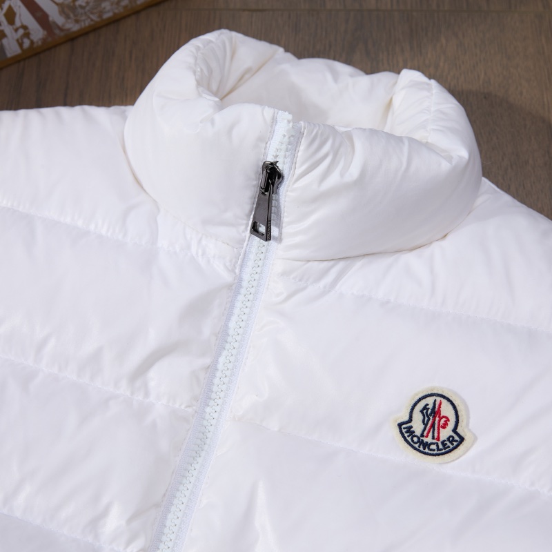 ❤️ MONCLER 白色 羽絨背心 秋冬搭配神器-3
