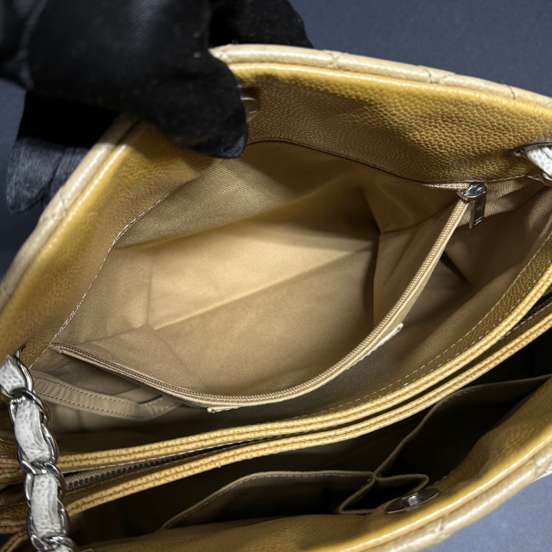 【魚子醬牛皮😍】 Chanel 香奈兒 保齡球包 可斜背+肩背 專櫃23萬！-22