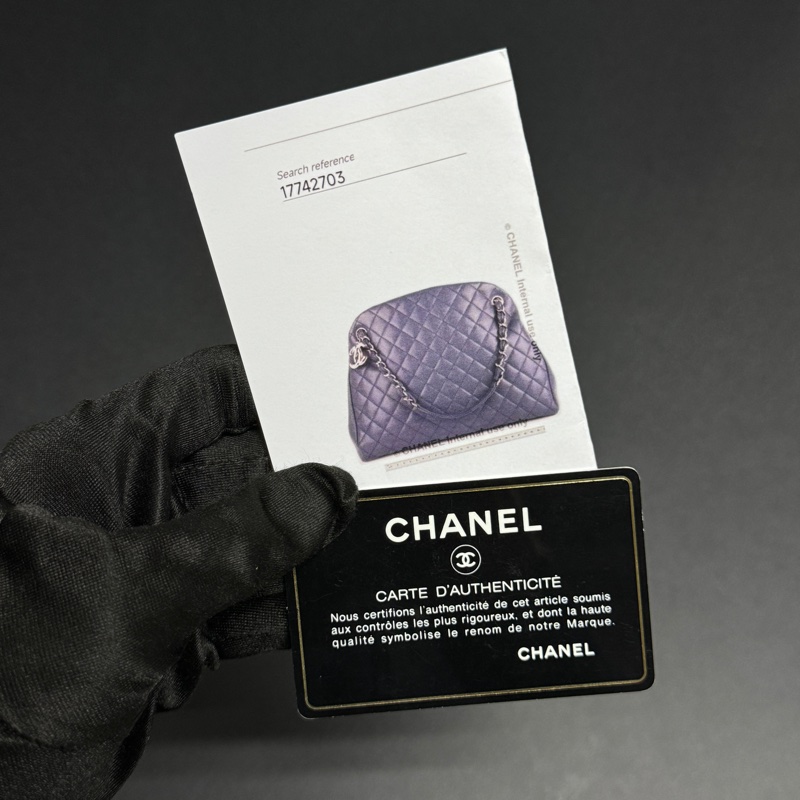 【魚子醬牛皮😍】 Chanel 香奈兒 保齡球包 可斜背+肩背 專櫃23萬！-29