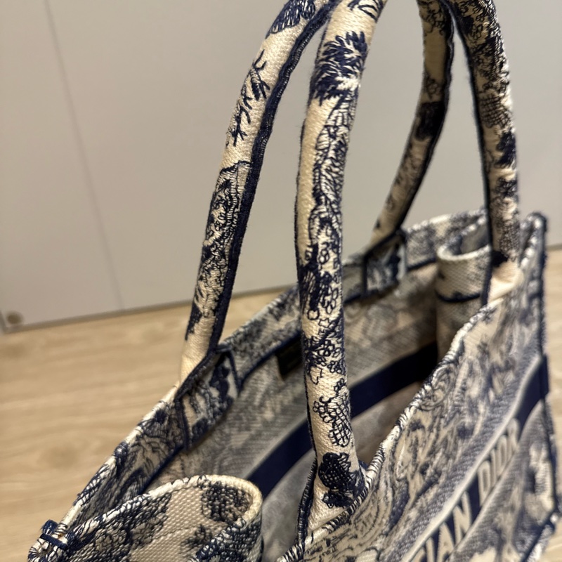 DIOR BOOK TOTE 中型托特包 動物園款-9