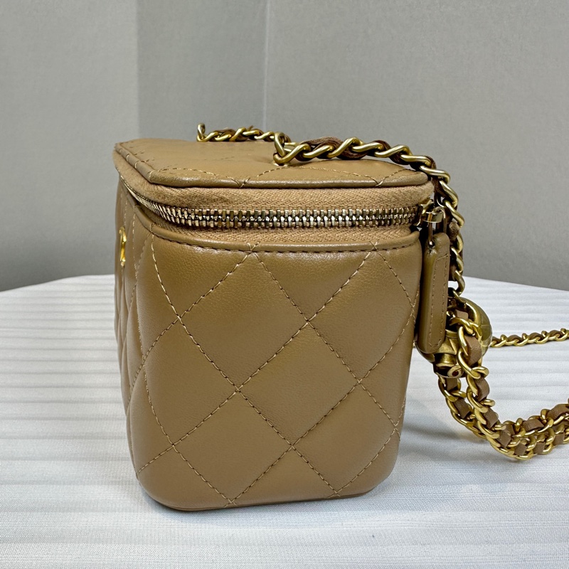 香奈兒/Chanel Vanity Case 淺棕色羊皮菱格紋長盒子 金球鏈帶肩背包 17x9.5x8cm-3