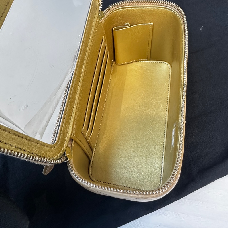 香奈兒/Chanel Vanity Case 淺棕色羊皮菱格紋長盒子 金球鏈帶肩背包 17x9.5x8cm-12