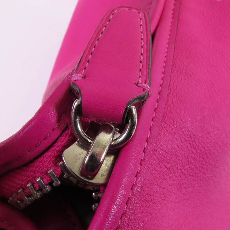 COACH 牛皮皮革Shoulder Bag銀扣肩背袋-13