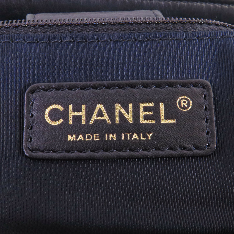 CHANEL 牛皮皮革Chain Around Tote金扣鏈帶肩背袋-11