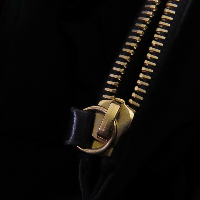 CHANEL 牛皮皮革Chain Around Tote金扣鏈帶肩背袋-13