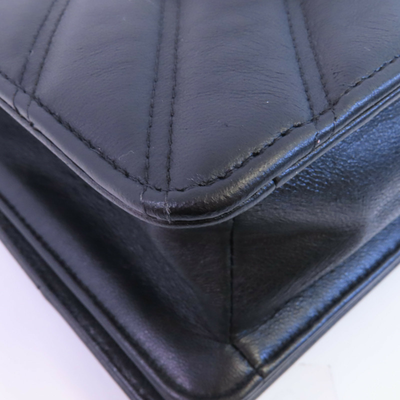 CHANEL 牛皮皮革Chain Shoulder金扣鏈帶肩背袋-7