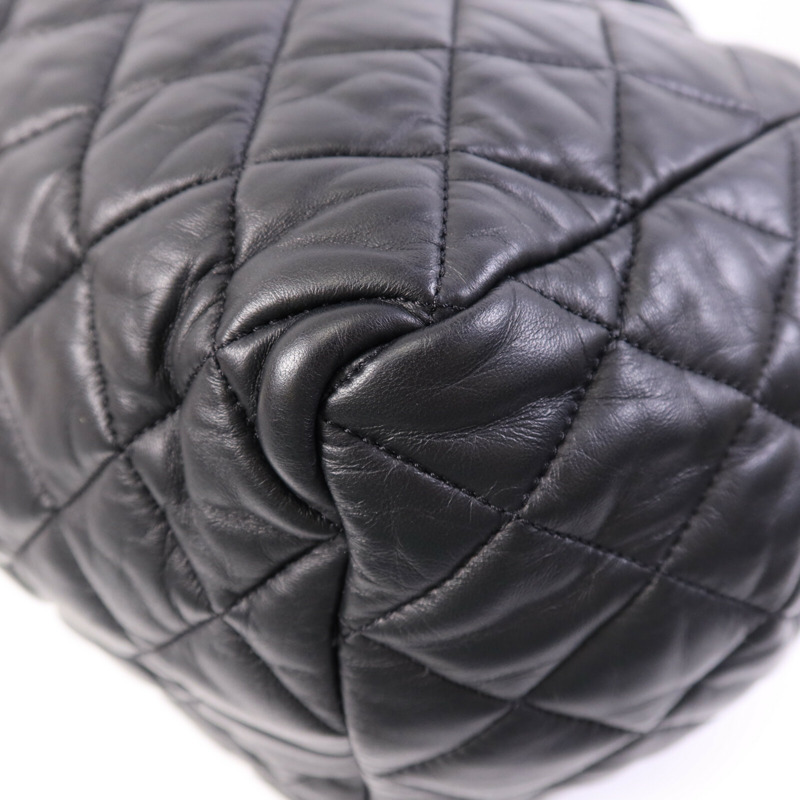 CHANEL 牛皮皮革Coco Cocoon銀扣手挽袋-12