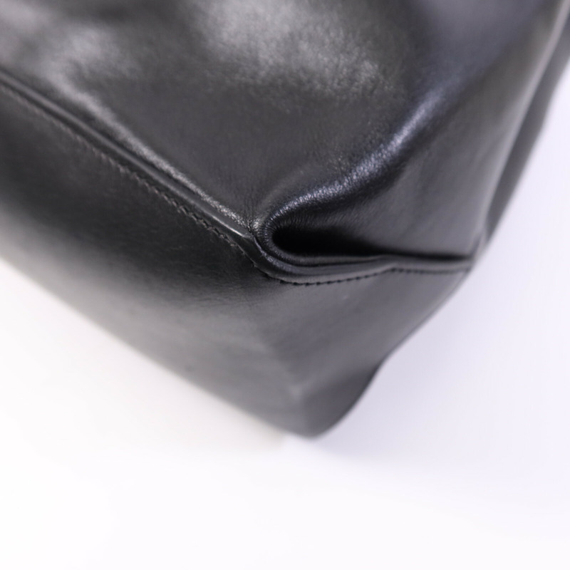 CHANEL 牛皮皮革Tote Bag銀扣手挽袋-11