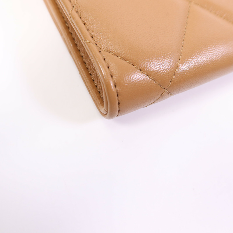 CHANEL 羊皮皮革CHANEL 19 Phone Bag金扣鏈帶手挽肩背兩用袋-10