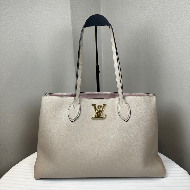 路易威登/Louis Vuitton LV Lockme 裸粉色大號托特包41x16x26cm-0