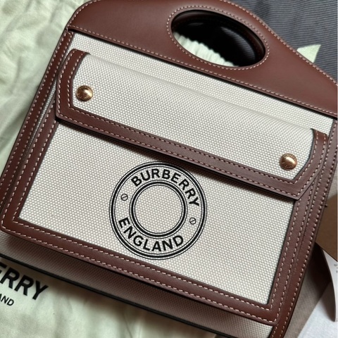Burberry 迷你pocket口袋包