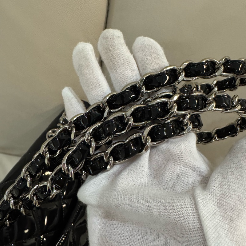 Chanel 香奈兒 maxi jumbo/CF口蓋包/漆皮黑銀款/95新美品-4
