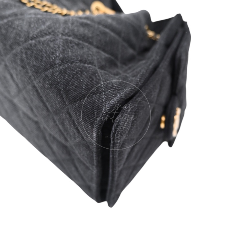 [Unused] Chanel 25 Small Black Denim Handbag-11
