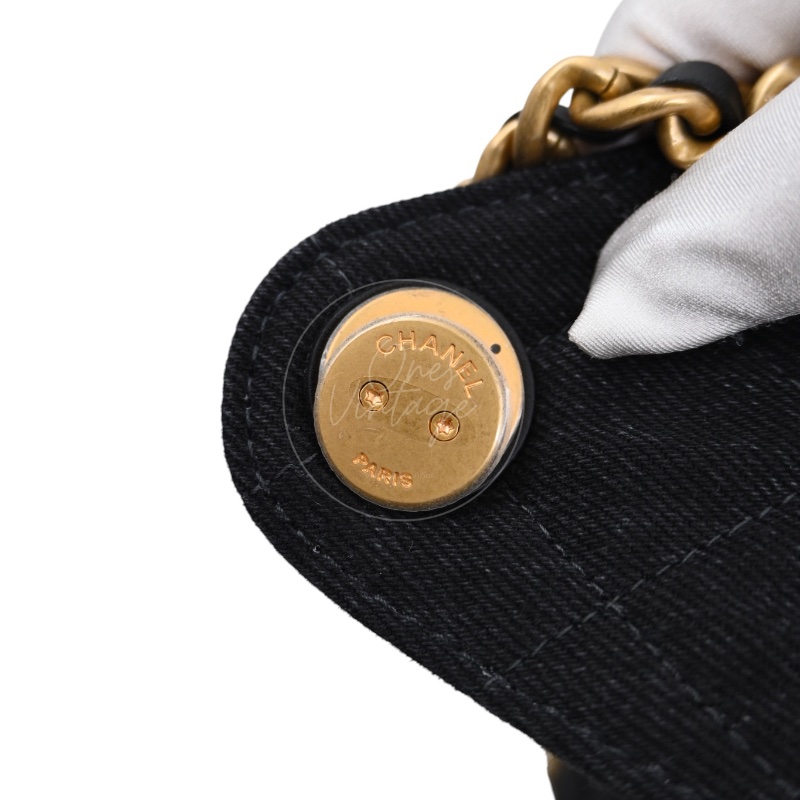 [Unused] Chanel 25 Small Black Denim Handbag-31