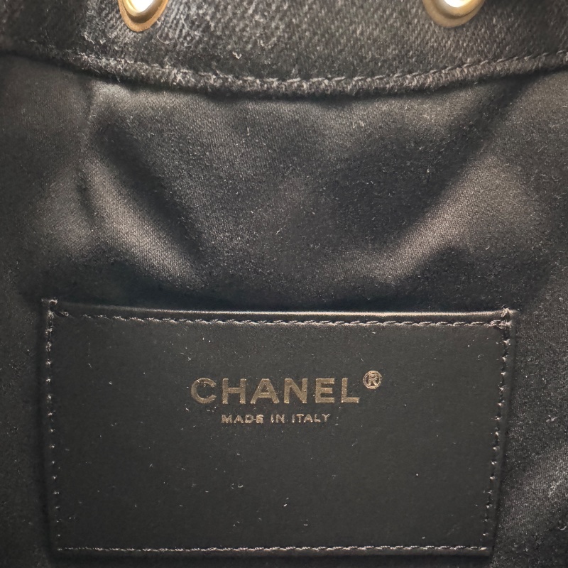 [Unused] Chanel 25 Small Black Denim Handbag-40