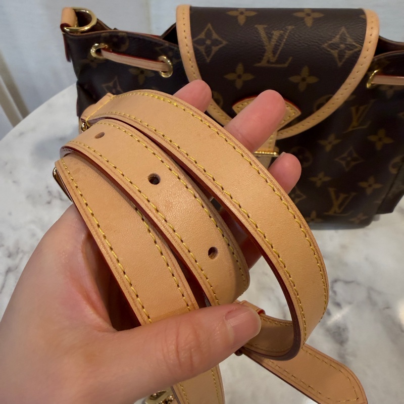 LV 原花金釦Odyssee束口肩斜背包M25085-15