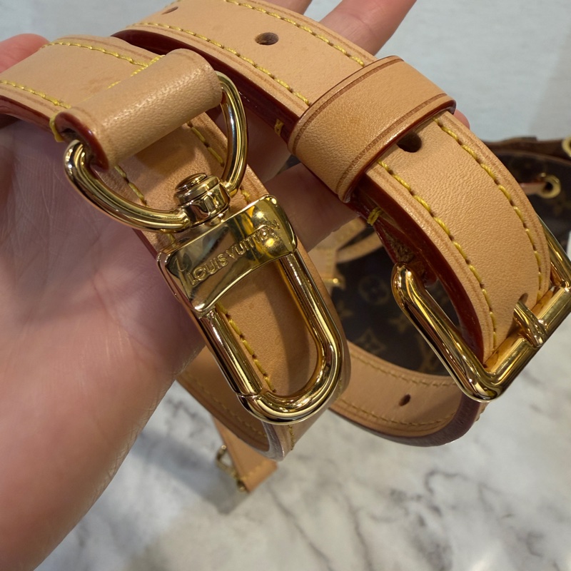 LV 原花金釦Odyssee束口肩斜背包M25085-18