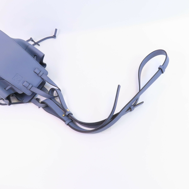 LOEWE 牛皮皮革Hammock Mini肩背袋-6