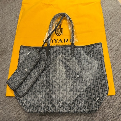 Goyard St.Louise 灰色 PM 全新 再入荷！
