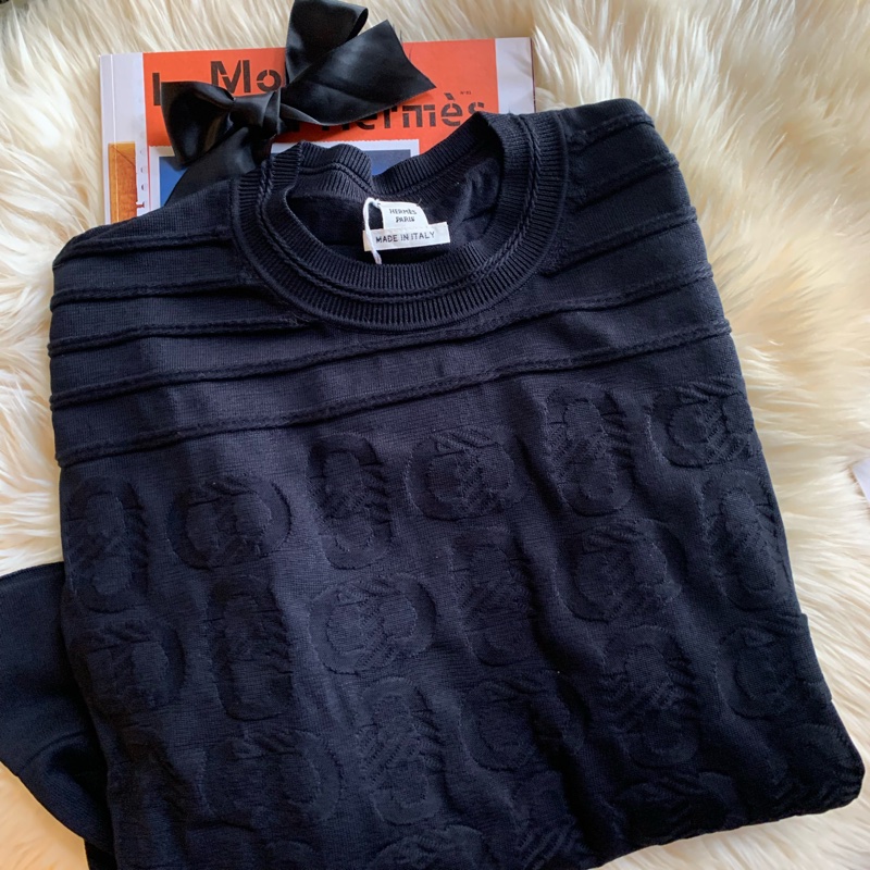 愛馬仕豬鼻針織上衣黑-1