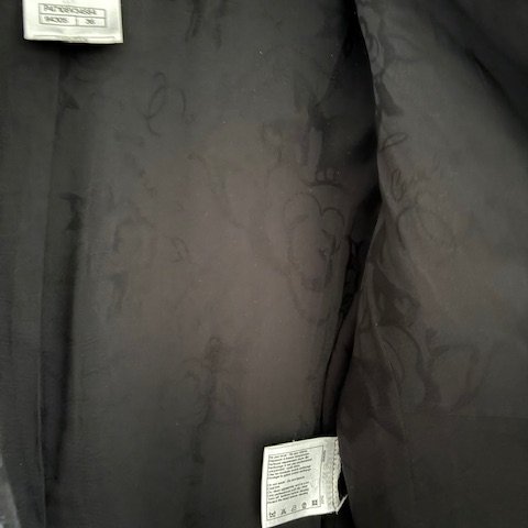 Chanel 經典軟泥四口袋外套-23