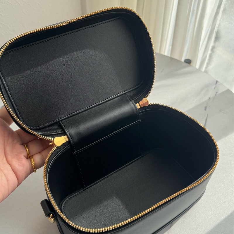 Celine黑金手提化妝箱包-18