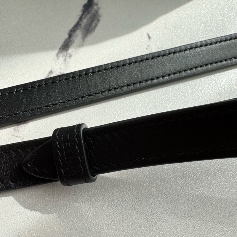 Celine黑金手提化妝箱包-27